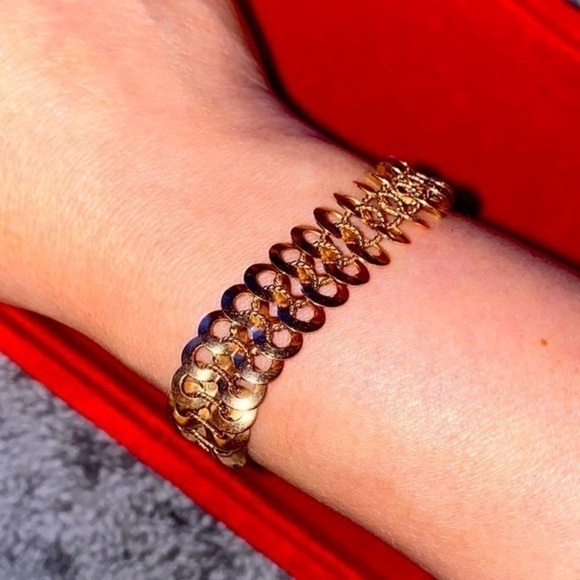 Gold 14kt woman’s bracelet “fishnet” gorgeous design unique lock solid gold - Picture 1 of 5